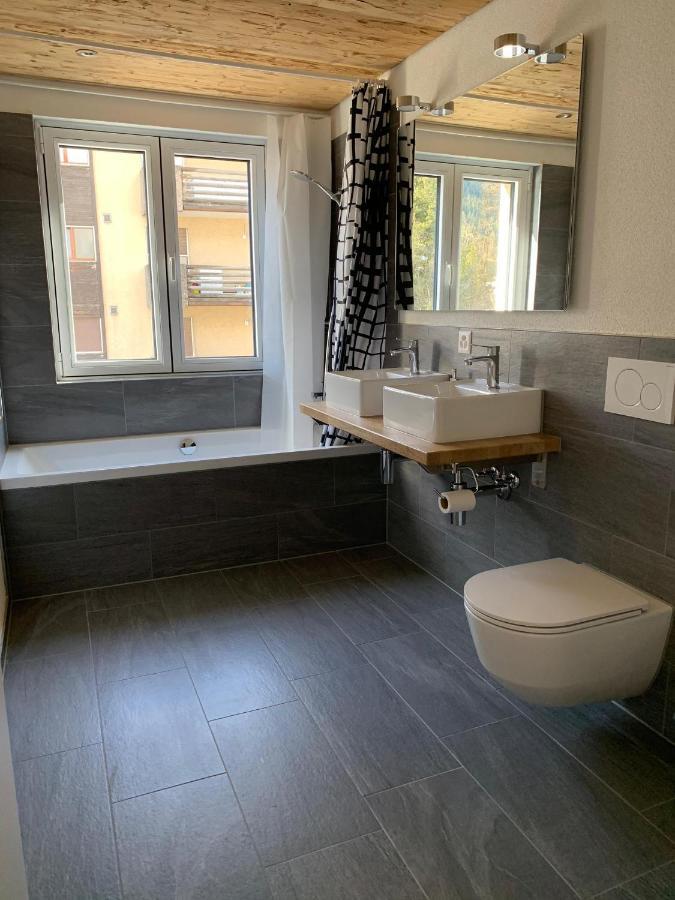 Haus Rhaetikon 1. Og, Links Apartman Davos Kültér fotó